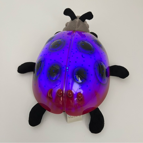 Cloud B Twilight Ladybug Night Light - Picture 8 of 10